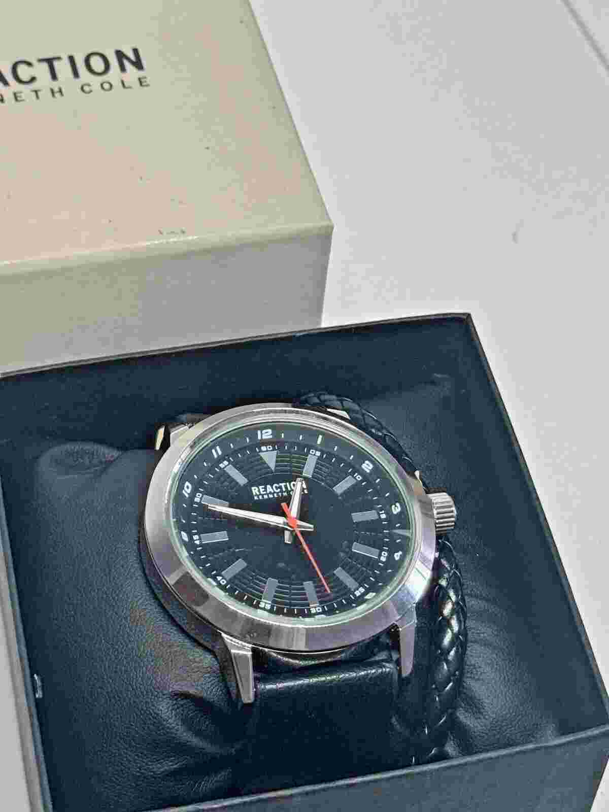 Kenneth Cole REACTION Men s Three Hand Classic Sport
