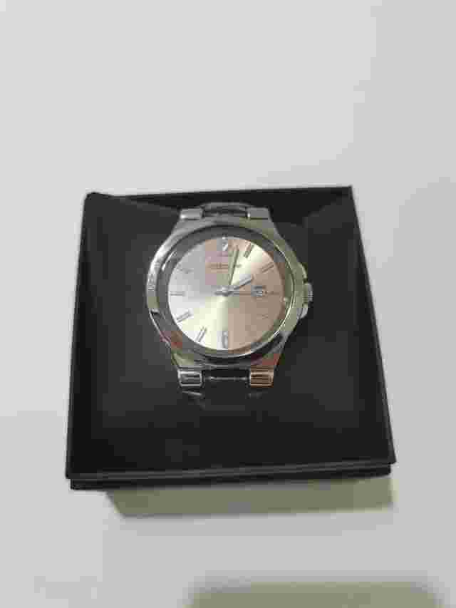 Claiborne Men's Dress Watch CLM1024 w/ Date Window & Black Genuine Leather Band