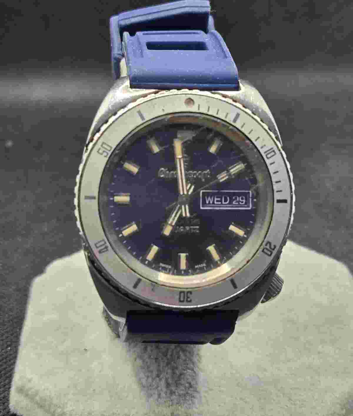 Vintage 1980's Chronosport Atlantis – Rare Sea Quartz Watch–  555.112 Movement