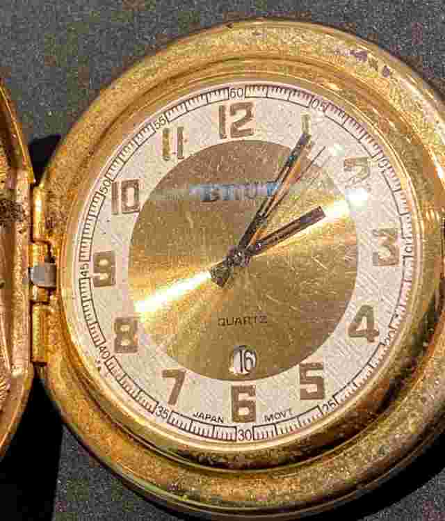 Vintage Black & Silver Brut Quartz Date Pocket Watch for Parts/Repair Ships Free