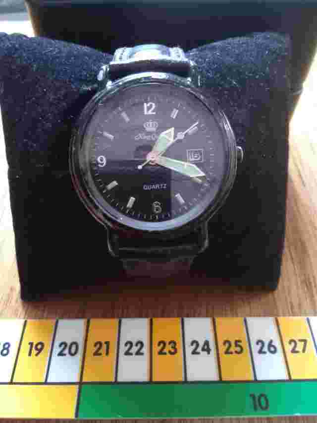 A Pre-owned Unisex Black Cased Quartz Fully Working wristwatch IK Collection
