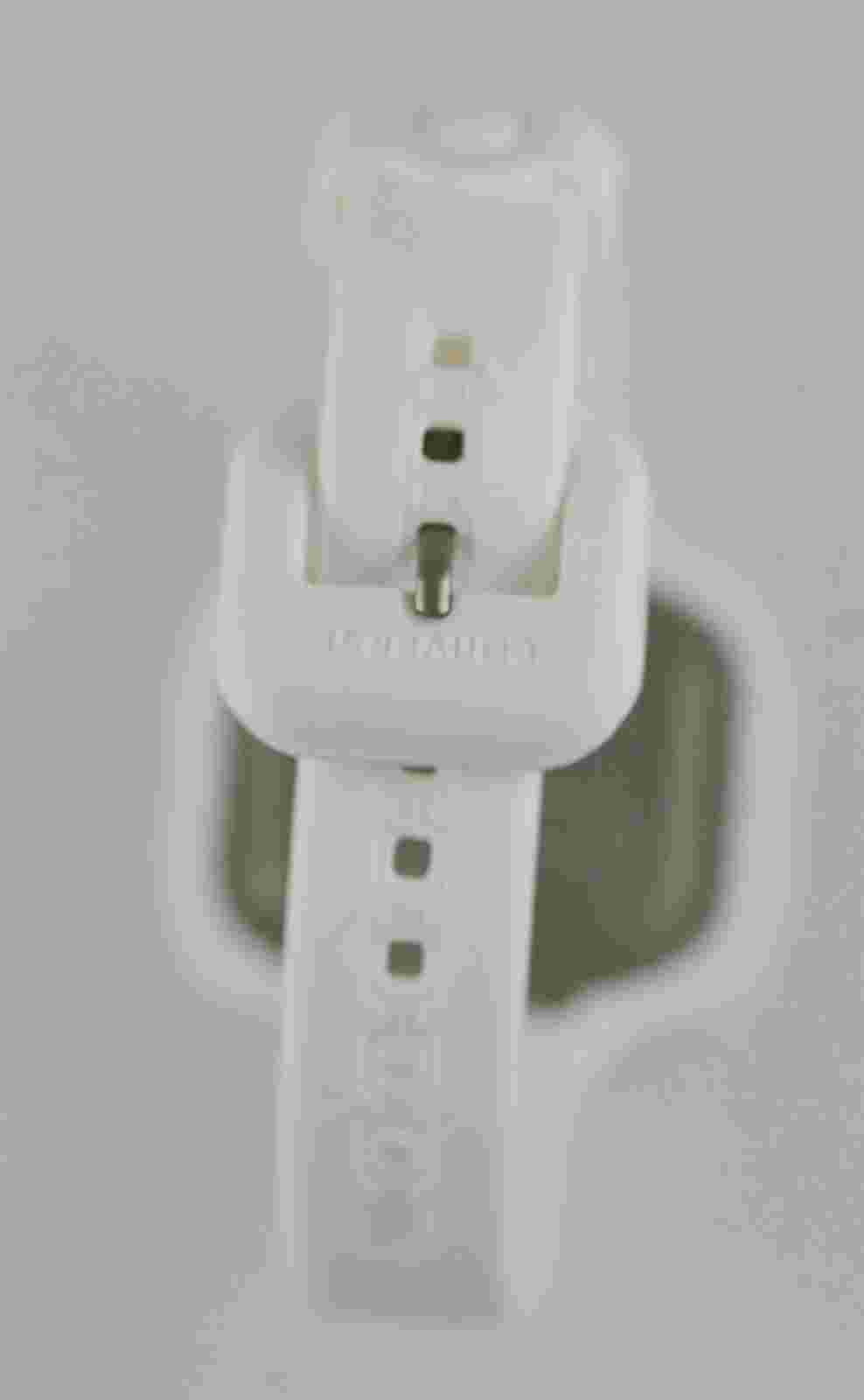 Converse VR025 Watch Womens Chro Alarm Date Light Rubber White 50m Batt Quartz