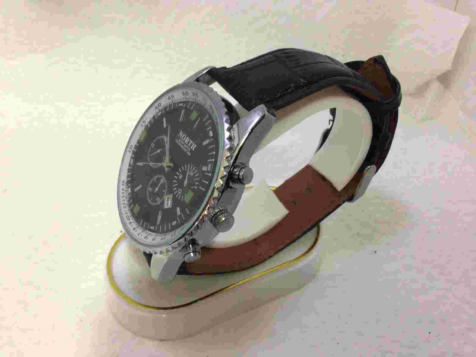 NORTH - 45 mm - 30 METER WATER RESISTANT - WITH DATE INDICATOR