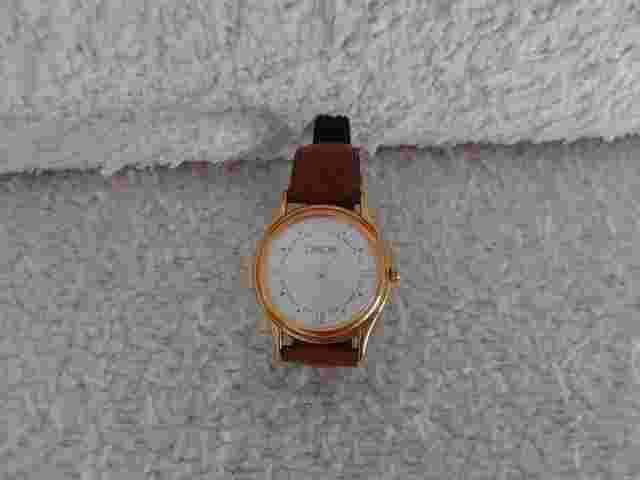 Cherokee Vintage Water Resistant Round Bezel Leather Strap Wristwatch