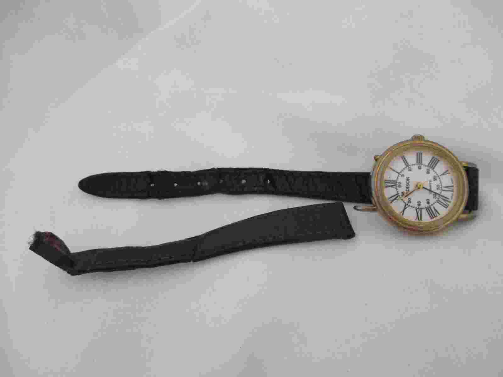 Edison Analog Wristwatch Brown Buckle Band Roman Numerals Gold Tone