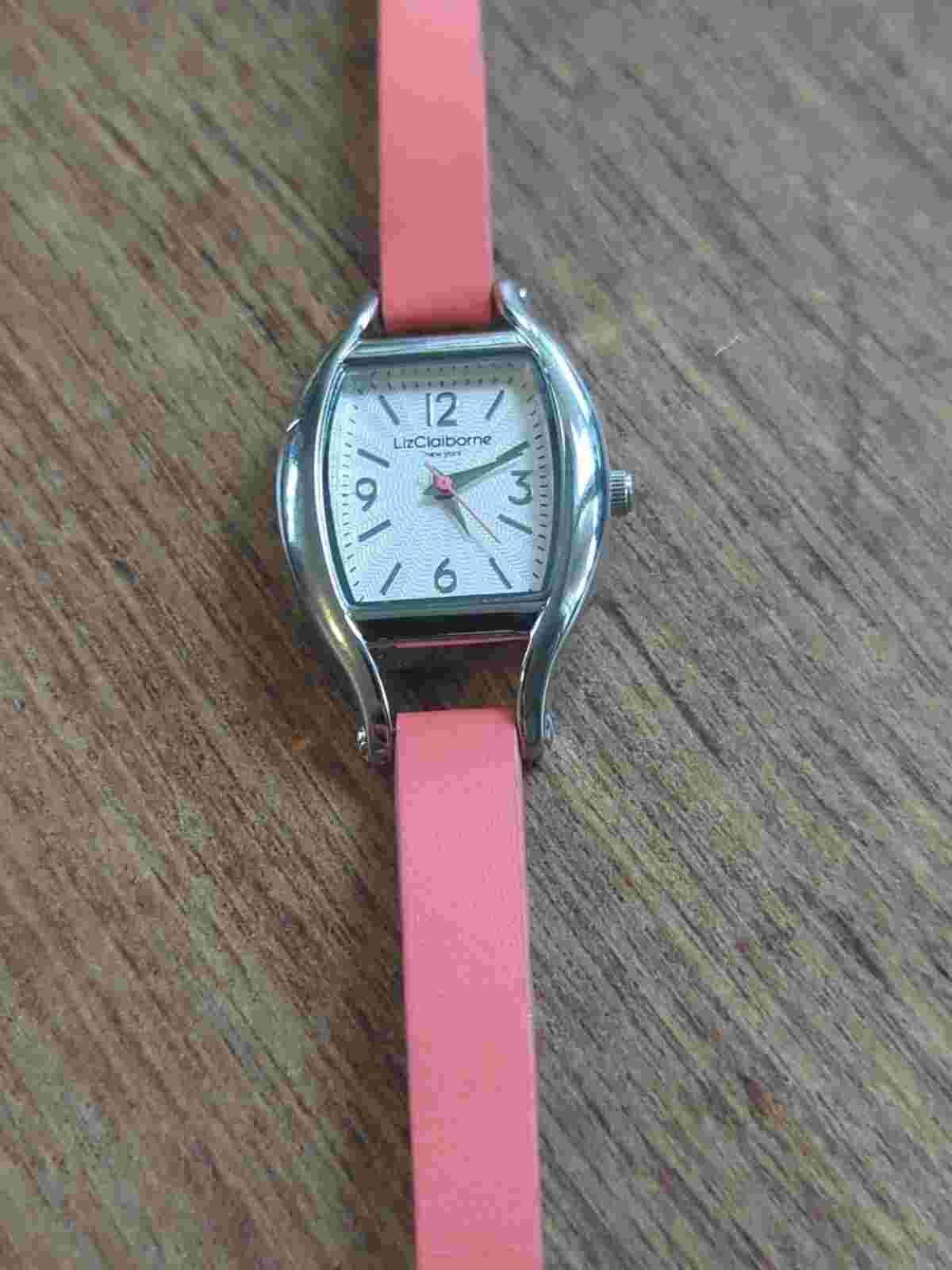Liz Claiborne Pink thin Leather Strap Silvertone Watch New Unworn EUC