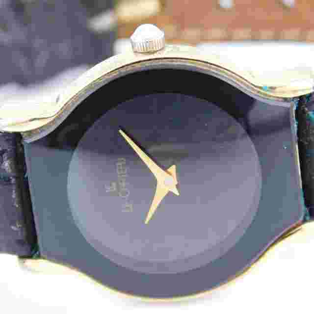 Le Chateau 1114L Gold Plated Quartz Analog Women's Watch New Battery