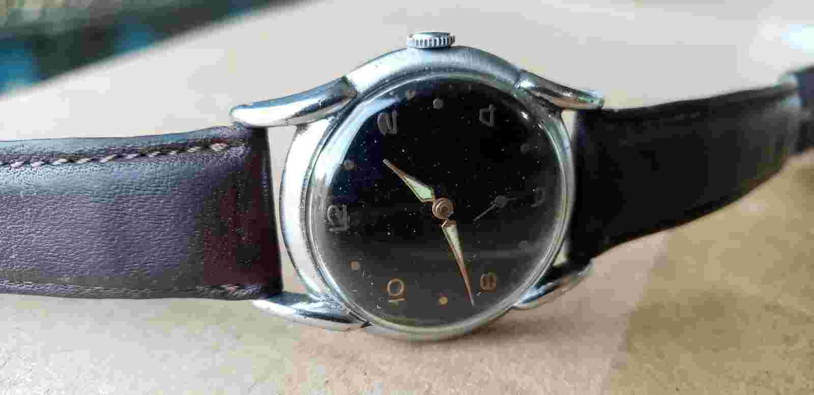 VINTAGE PRECIMAX STEEL MANUAL WIND 32MM FANCY LUGS MENS WATCH