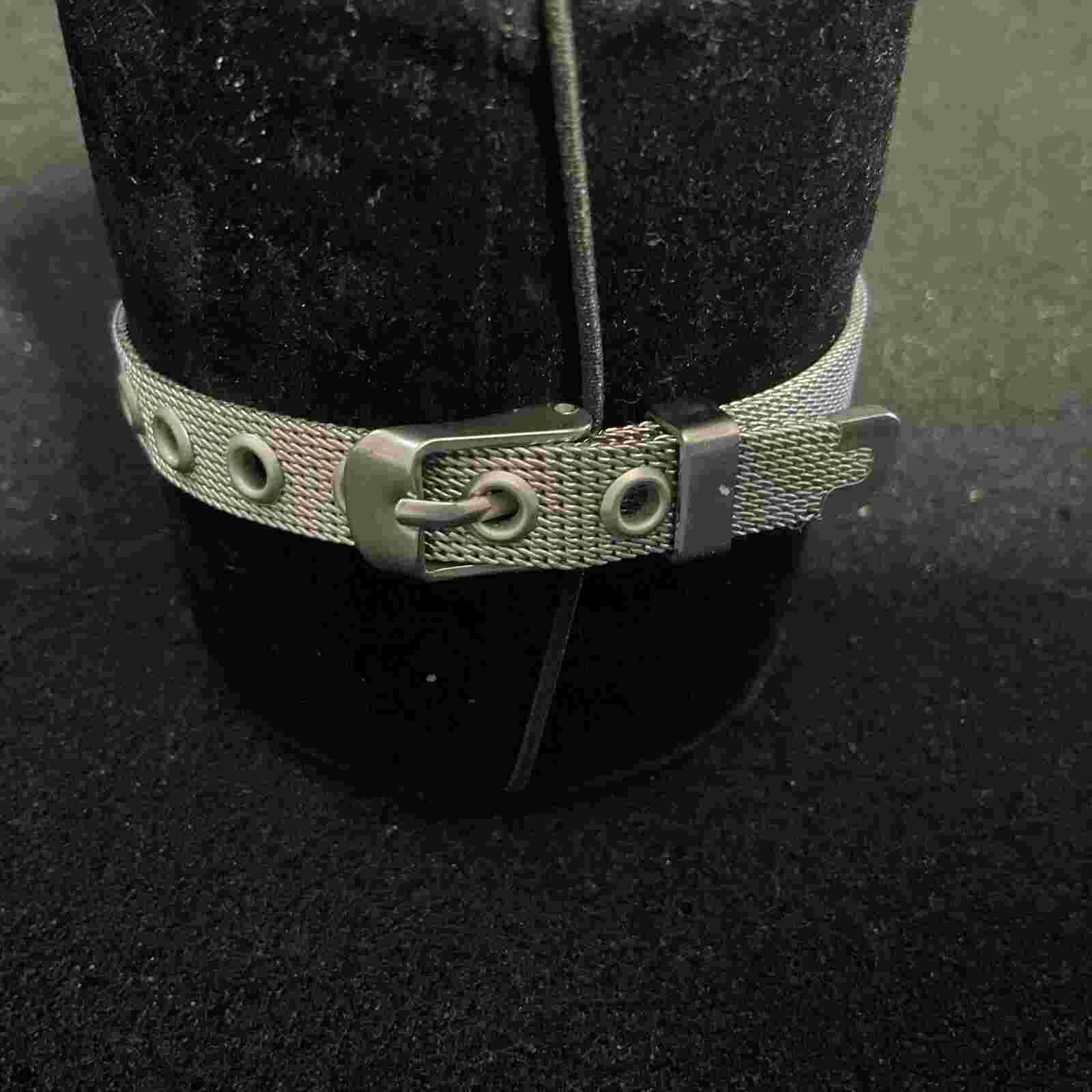 Minimalist Woman’s Dress Analog Watch, Stainless Steel Mesh Band, Preowned