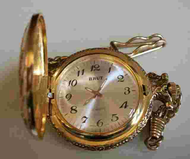 Men's Number Dial Fashion Casual Gold Finish Clip On Pocket Watch With Chain