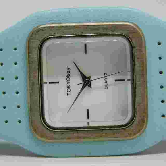 TOKYObay Blue Tone Quartz Analog Women's Watch New Battery The Band is Worn-out