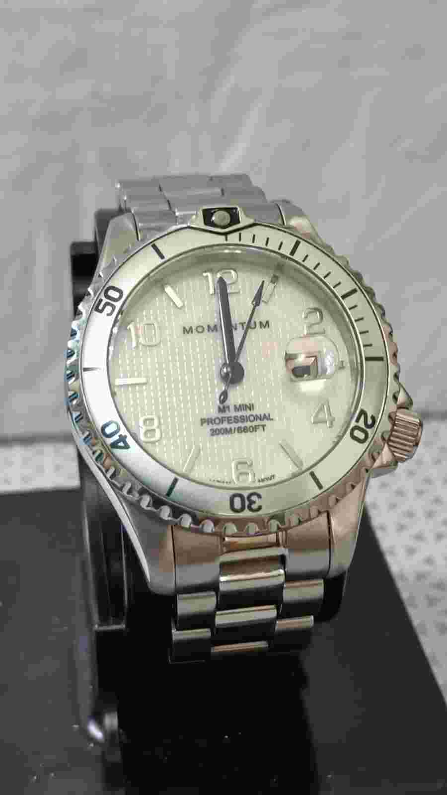 MOMENTUM Women's Diver Watch Quartz S.Stell Extra Links,Extra Strap Box 30 mm