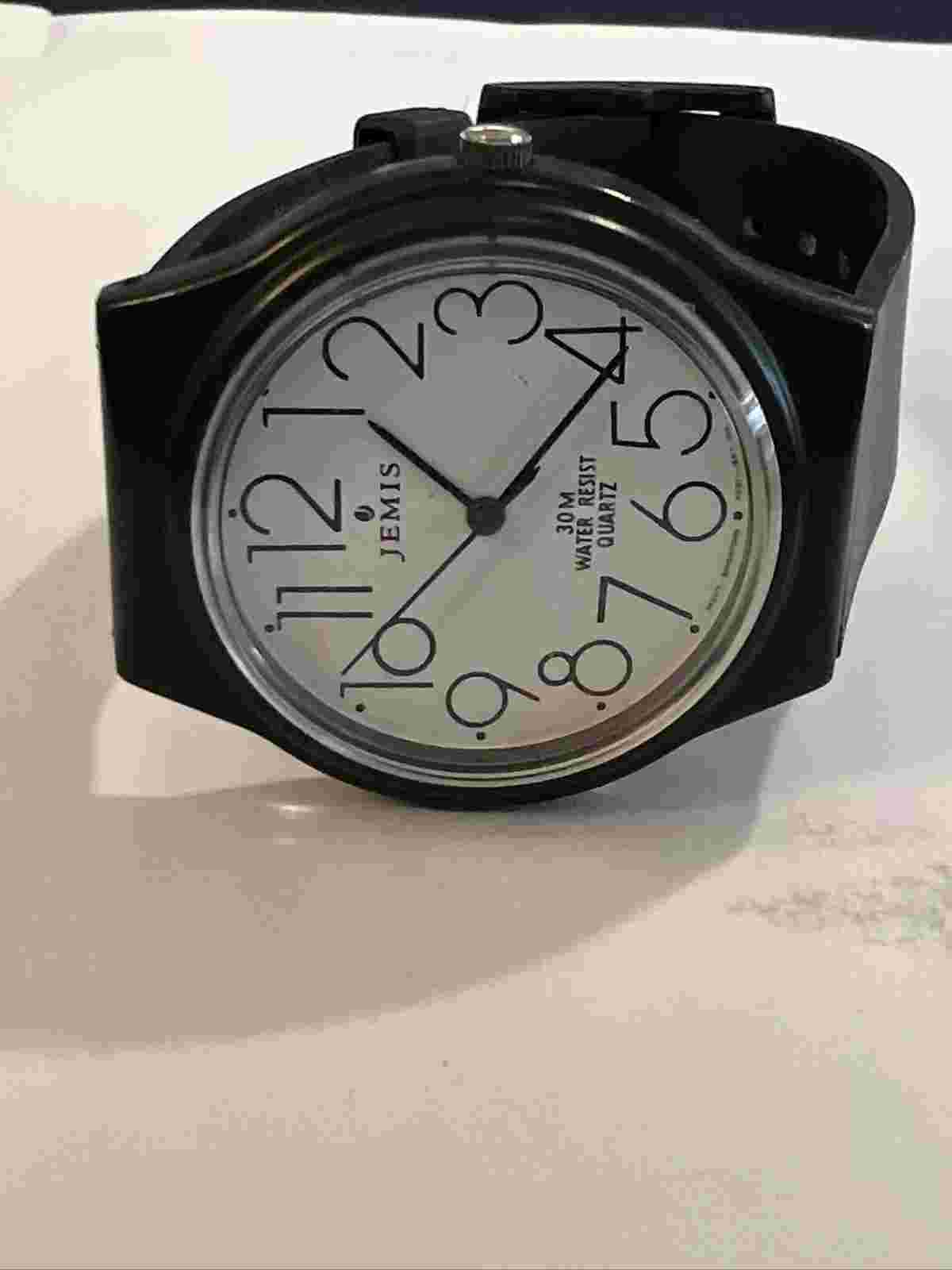 Vintage Jemis by Seiko Women's Retro Black Dial Round Watch Large Arabic Numeral