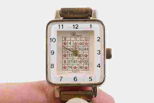 RONICA QUARTZ SWISS PARTS MOVT BINGO ON DIAL TWO-TONE WRISTWATCH FLEXBAND 7113