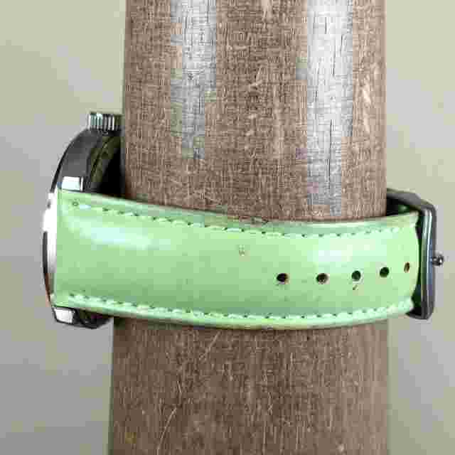 Dooney & Bourke Women Gold Dial Green Leather  43mm Quartz Analog Watch 7 1/4"