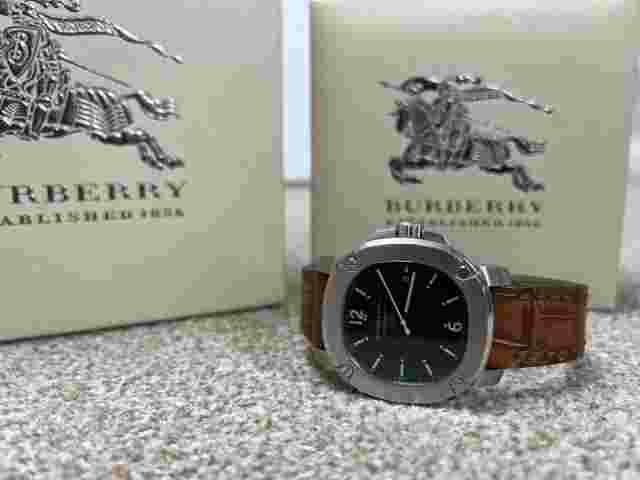 Burberry Britain BBY1202 Swiss Automatic Mens Watch