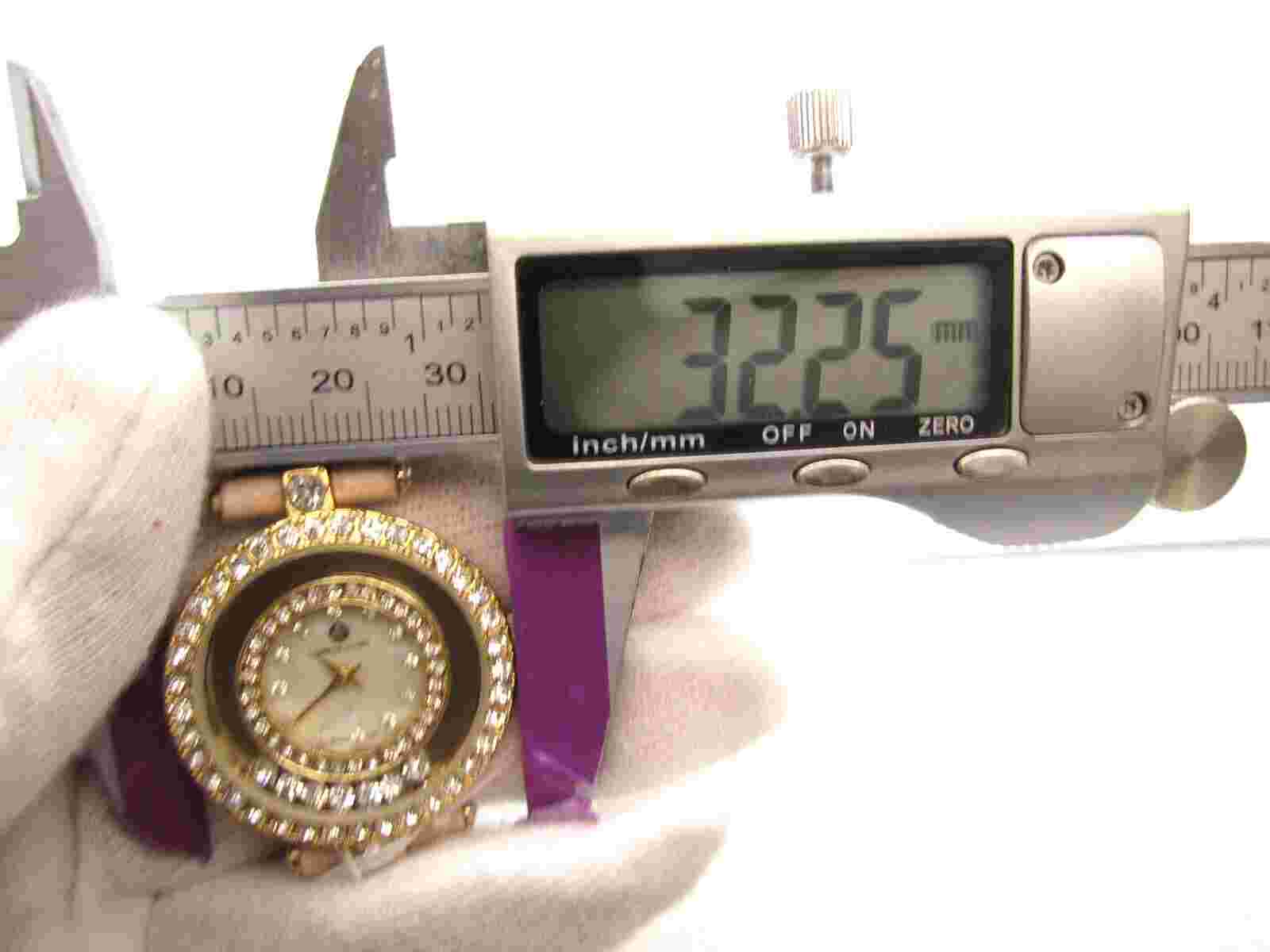 New Women Adrienne Vittadini Quartz WR Analog 32mm Watch (H89) "New Battery"