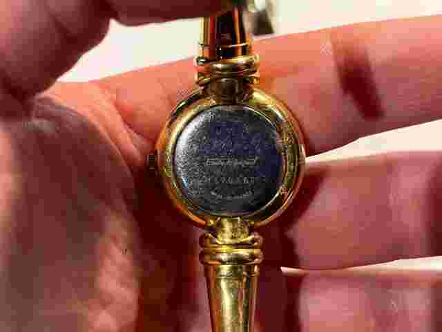 Very Beautiful Watch Pequignet Gold Plated to Revise Missing One Vise (121-15/