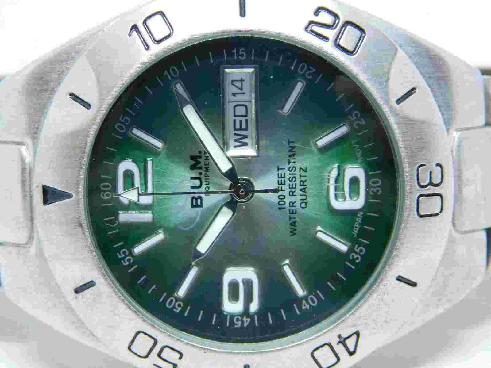B.U.M. Equipment 100FT Water Resistant Quartz Analog Unisex Watch Sz. 6 1/4""