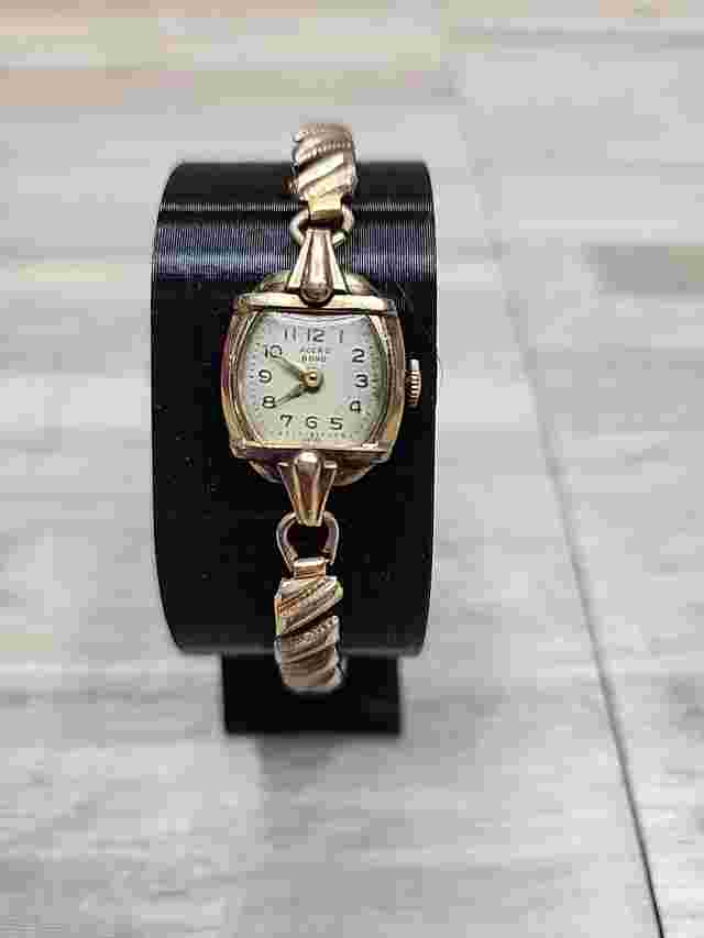Vintage Accro Bond Ladies watch Swiss Movement Working But Needs Service.