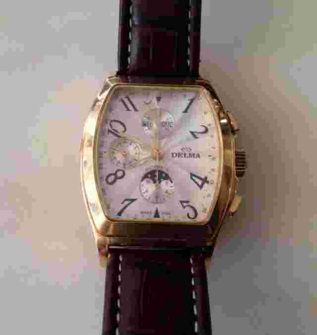 Delma Klondike Tonneau Swiss Chronograph Moonphase L.EDITION #221 150gr.18K GOLD