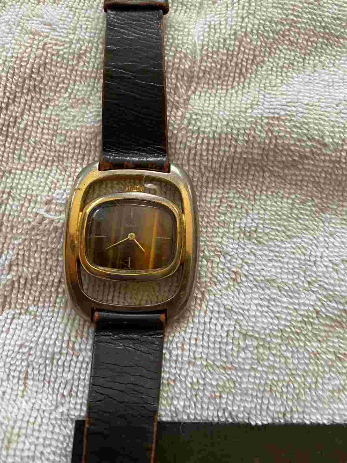 Vintage Kelbert Watch 17 Jewels Nice Dial