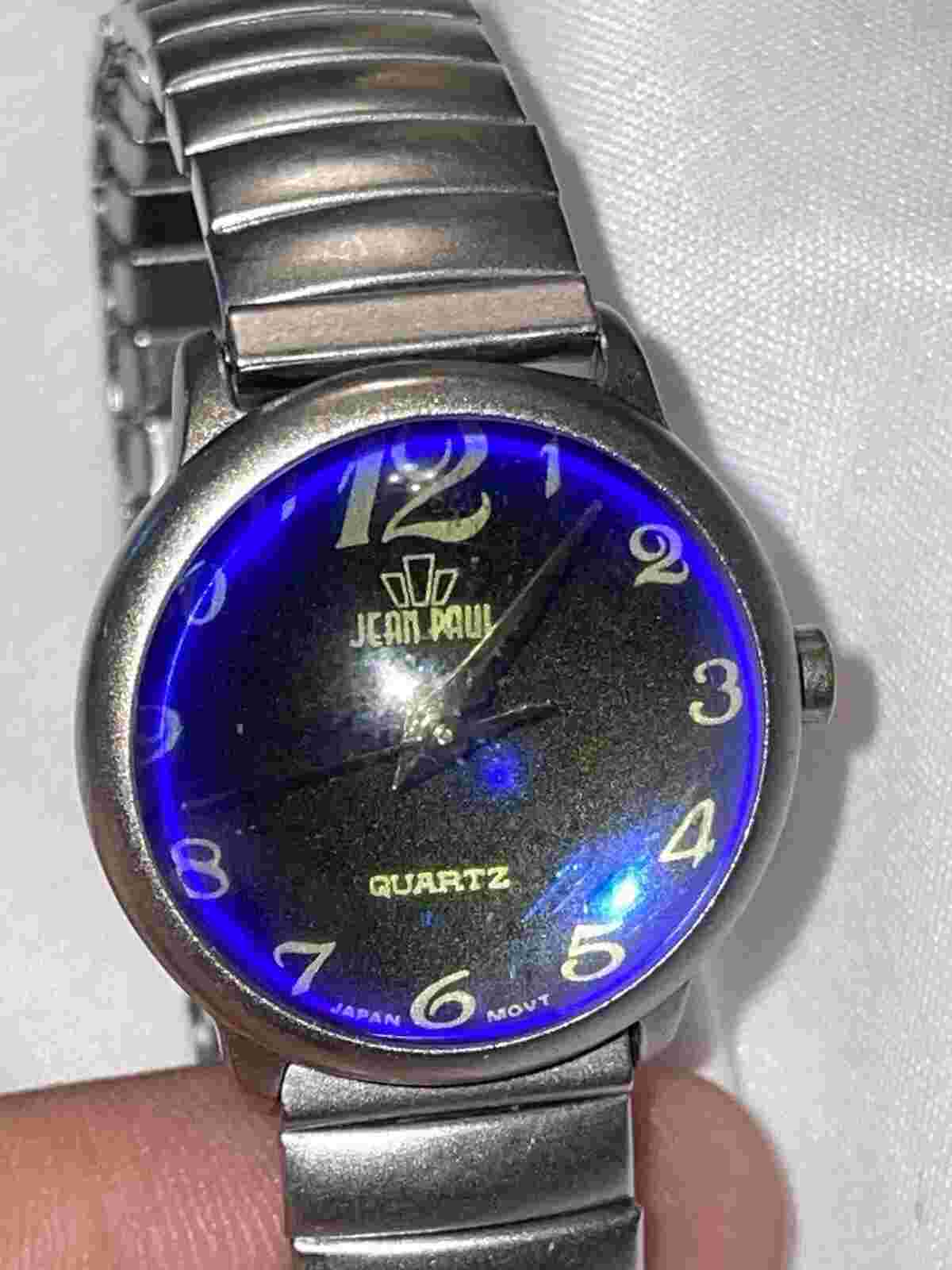 Ladies Jean Paul Crystal Blue Dial Adjustable Expansion Band Watch Needs New Bat