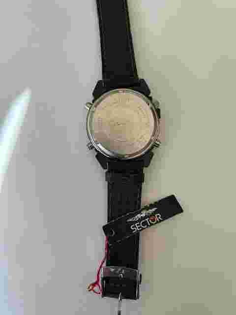 SECTOR No Limits Divers Watch NEW Excellent Condition  Leather Band