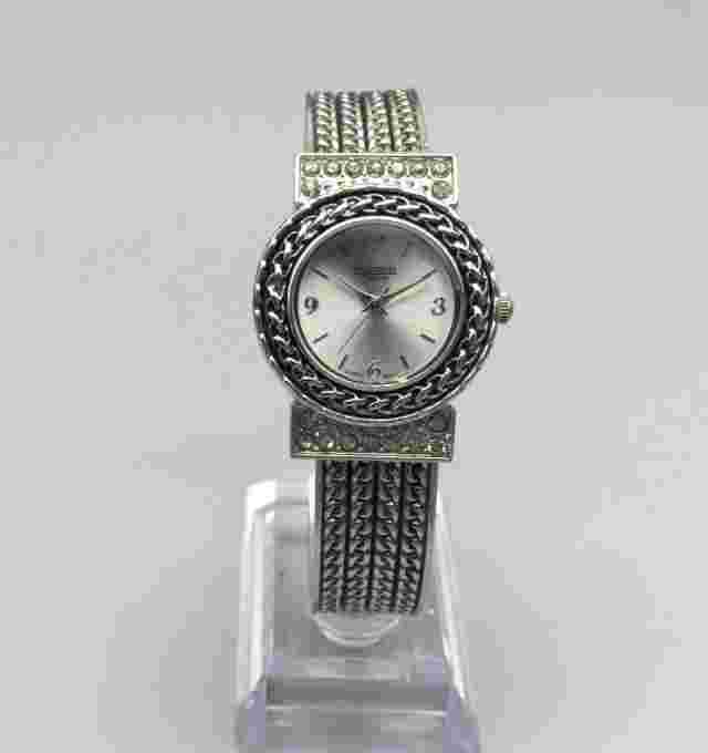 Figaro Couture Bling Watch Women 28mm Silver Tone Dial Open Cuff New Battery