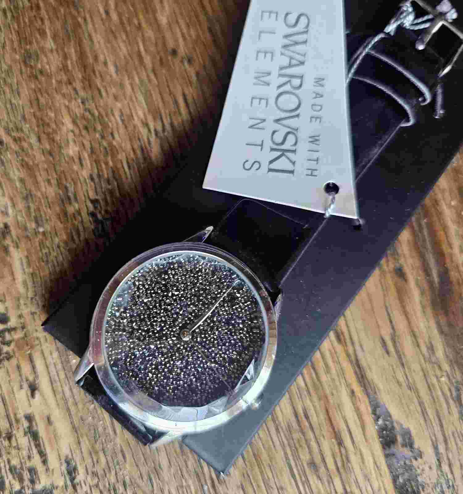 New Y2k watch with crystals Swarowski elements