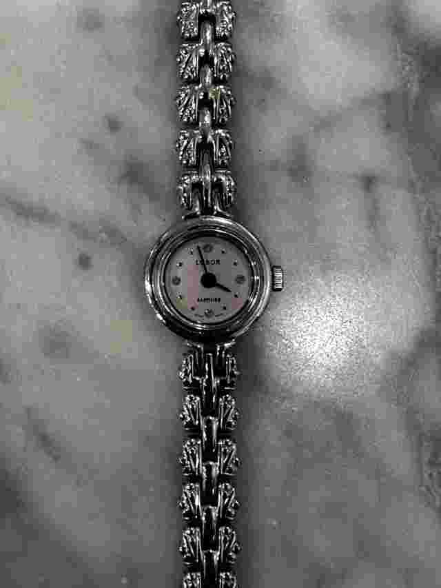 LOBOR Ladies Watch NEW BATTERY Very Elegant