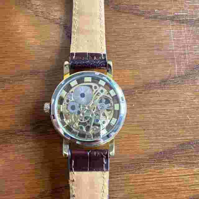 Skeleton Gold Tone Mechanical Men’s Wrist Watch. Working