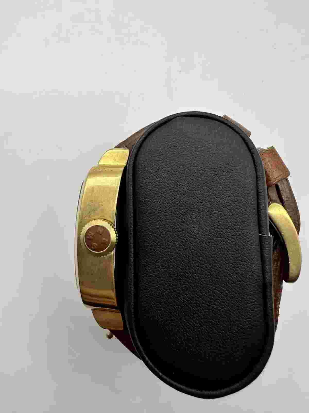 JET SET San Remo J27597 44mm x 42mm Mens Watch 50M ✅ FREE SHIPPING ✅