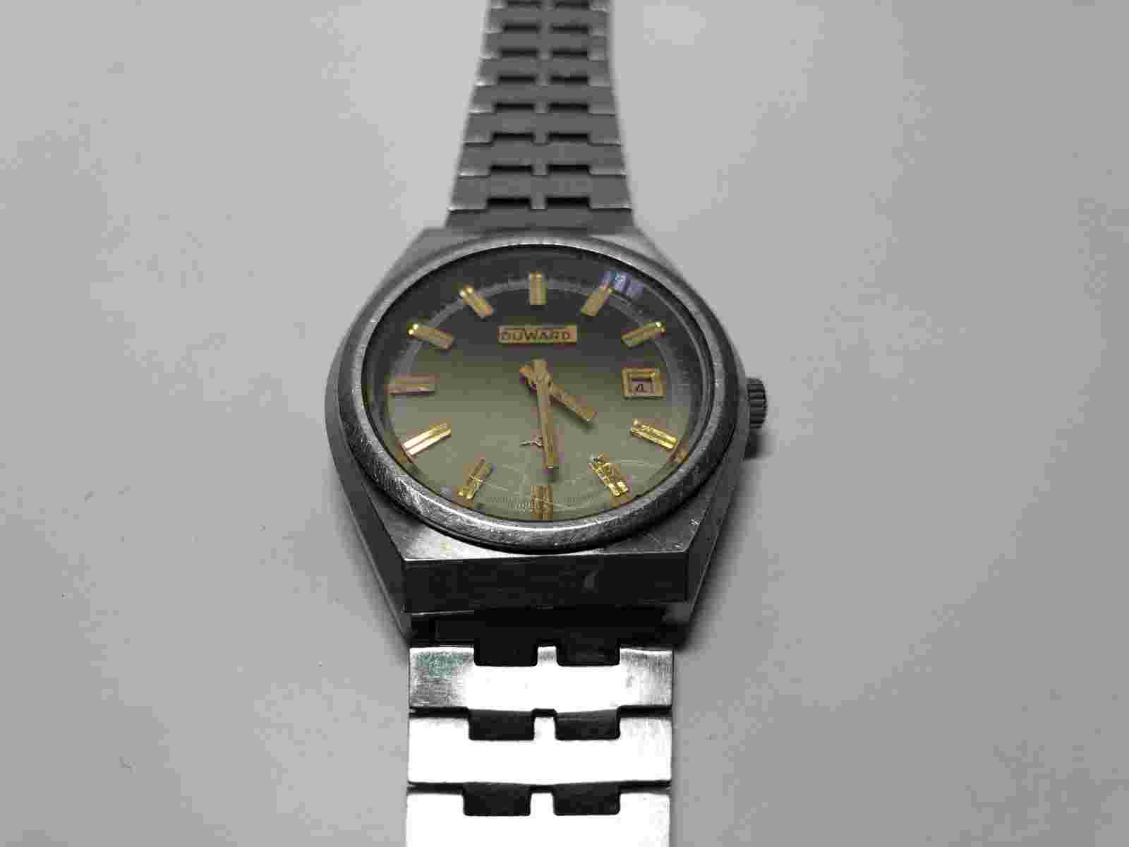 Vintage Watch Duward Incabloc Automatic - Date Steel - For Collectors