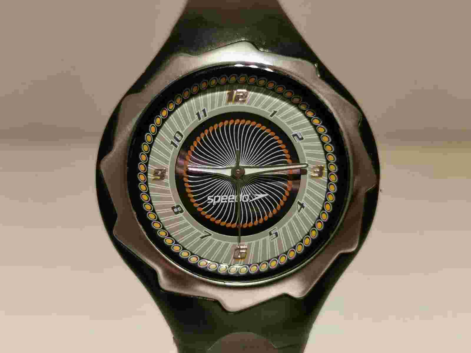 RETRO SPORT BEAUTIFUL UNISEX MEN'S LADIES QUARTZ WATCH "SPEEDO" AQUATRIM