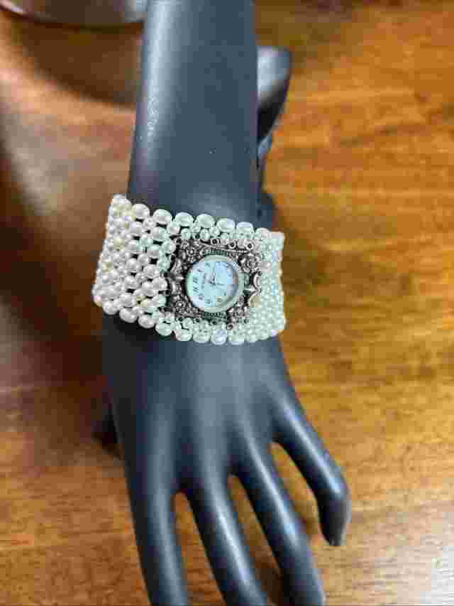 HW114 Woven Freshwater Peal Expanding Quartz Wrist Watch Bracelet. Honora Coll