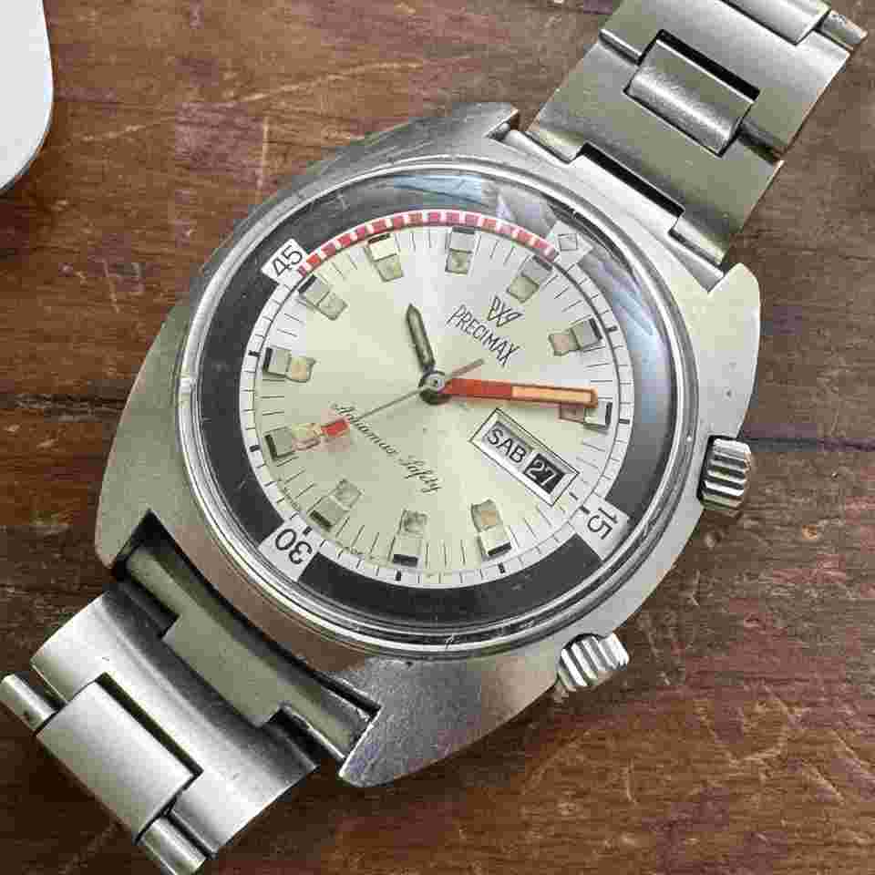 JUMBO 43MM AUTOMATIC VINTAGE SWISS SUPER COMPRESSOR DIVE WATCH (PRECIMAX)