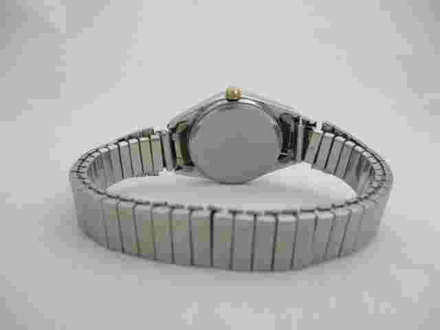 Nelsonic Women's Silver Toned Stretch Band Analog Watch Date Indicator