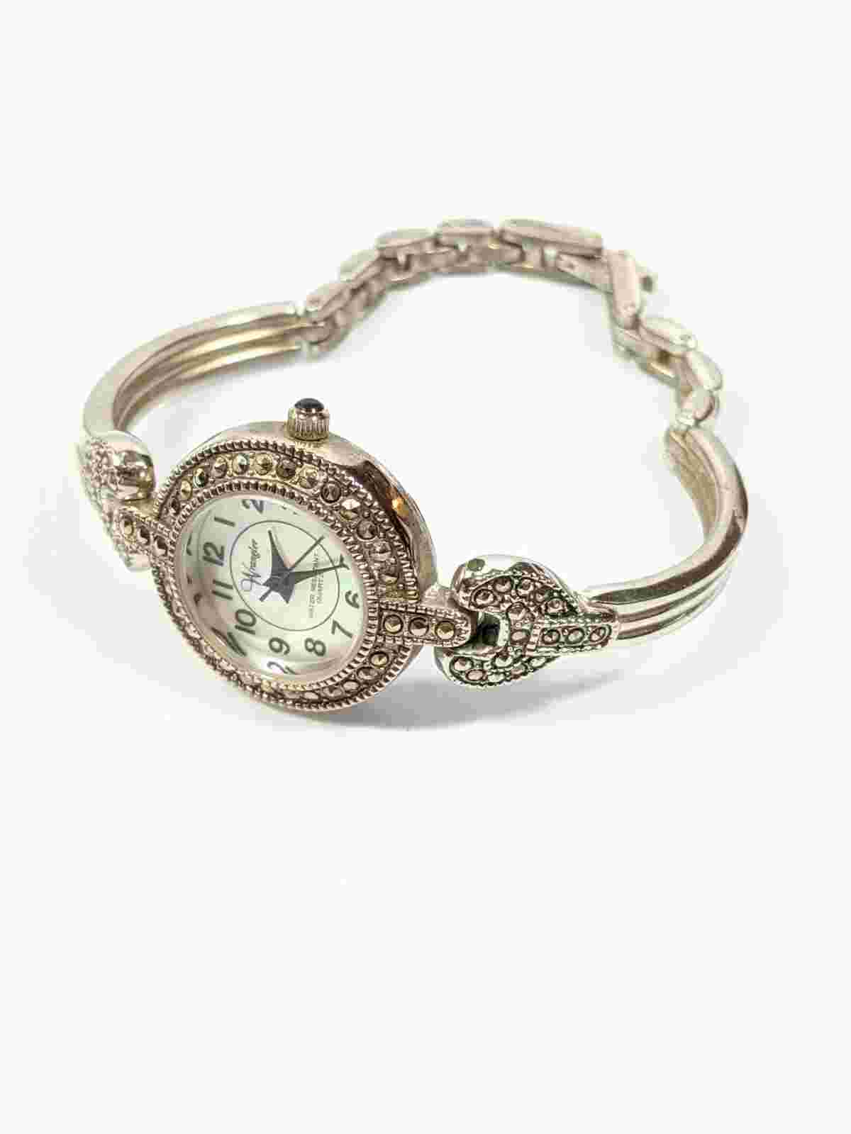 Wrangler Silver Tone Pearlized Classic Style Bracelet Band Watch 7 Inch