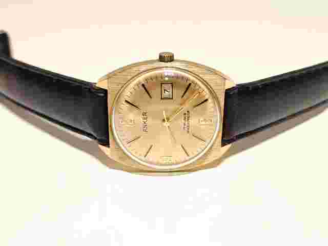 VINTAGE RARE LUXURY BEAUTIFUL SWISS GOLD PLATED MEN'S MECHANICAL WATCH "ANKER"