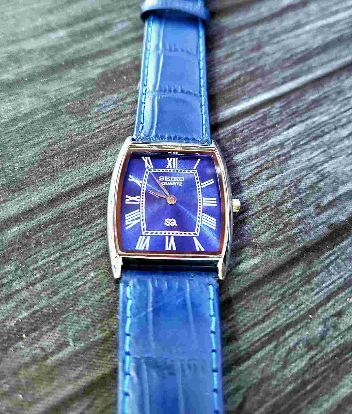 Rare Mens Barrel Tank Blue Dial Dress Watch New Mvt & Batt🌟