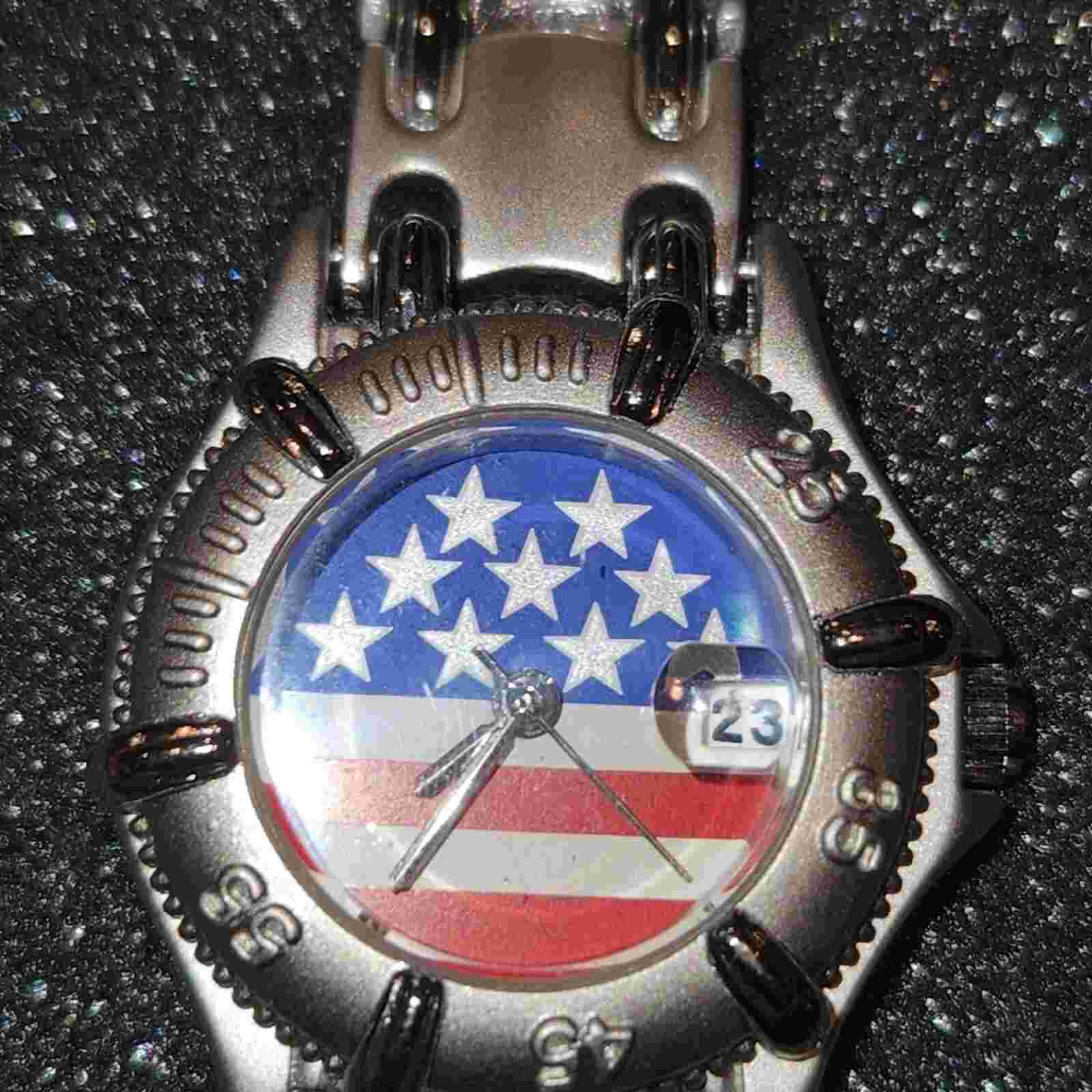 Polini NEW in box Womens patriotic watch, Silver band, (red, white & blue) face