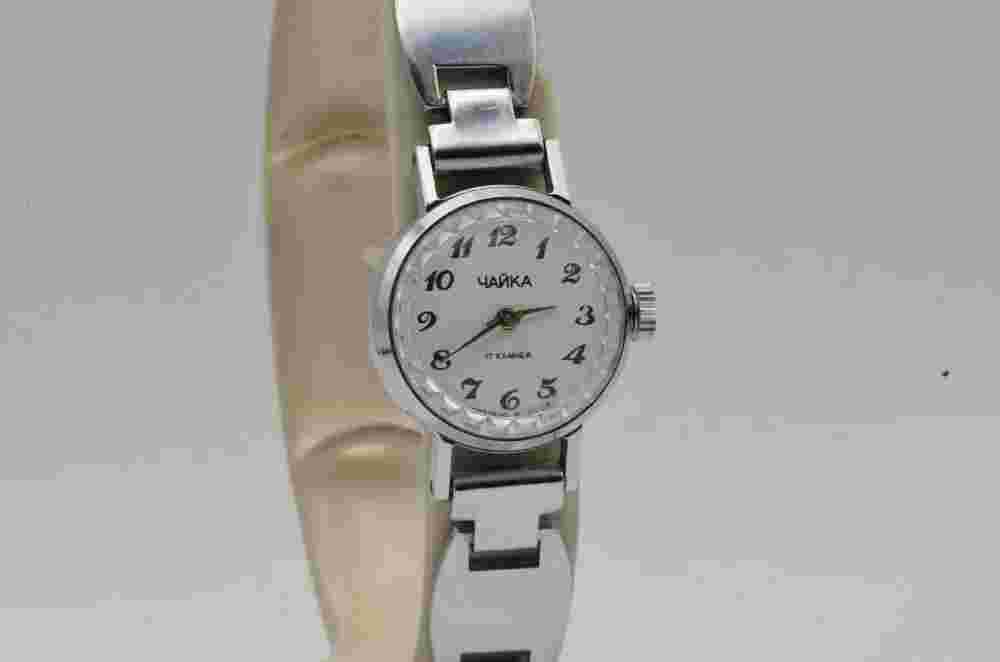 Tschajka Handaufzug Damen Uhr 20Mm Russischer Klassiker Vintage 2 Armbanduhr Rar