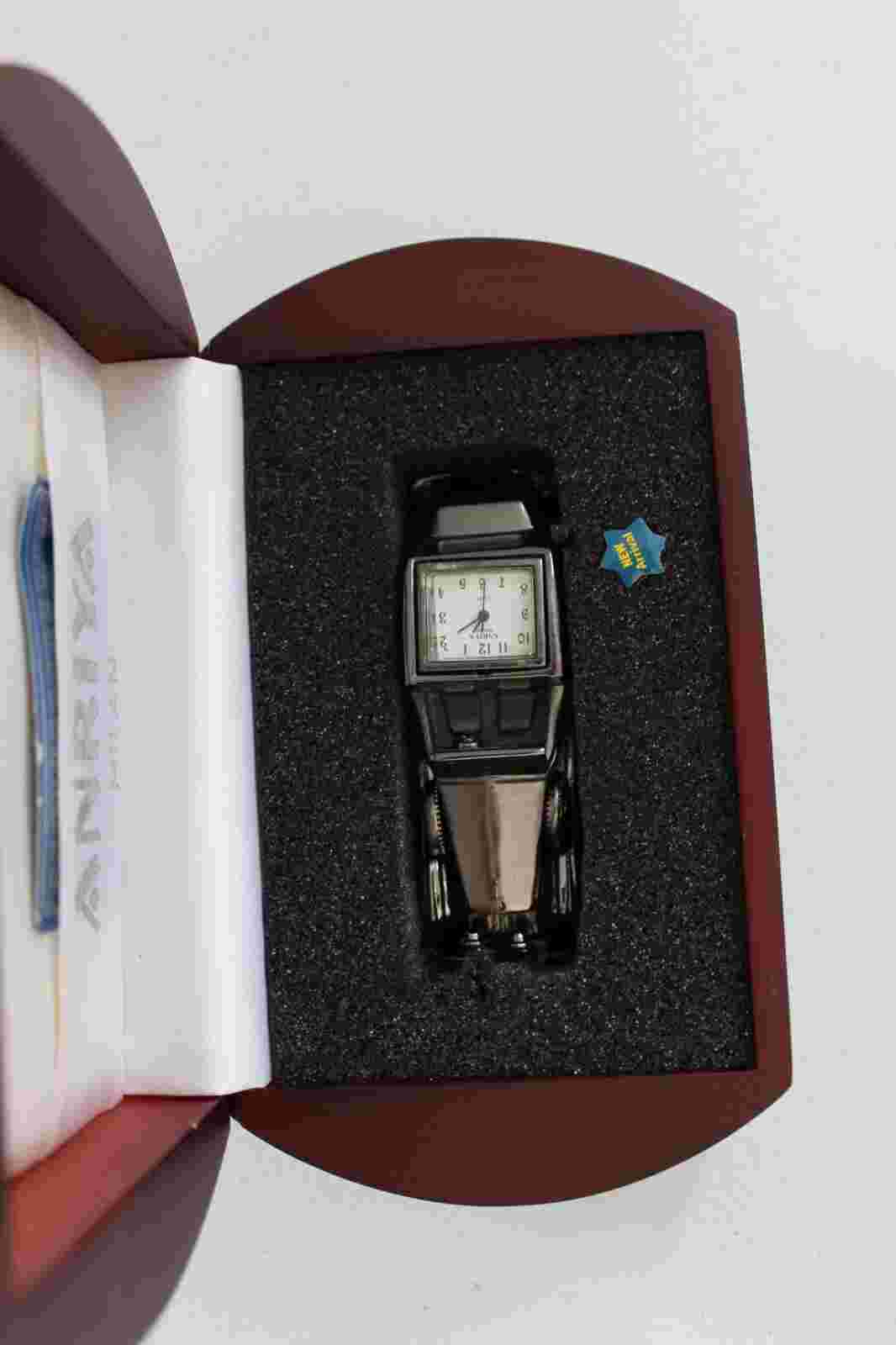 Anriya Milan Watch