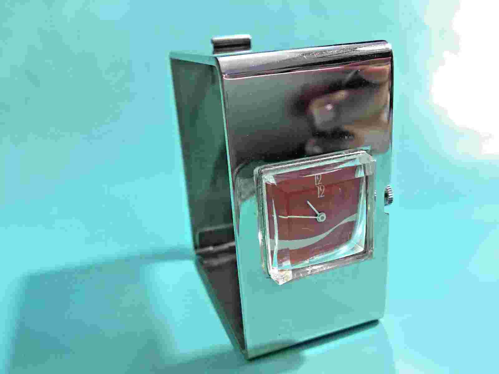 COCA COLA Wave Watch SWISS MADE 70s Fashion Square RAQUEL WELCH Bangle Retro VTG