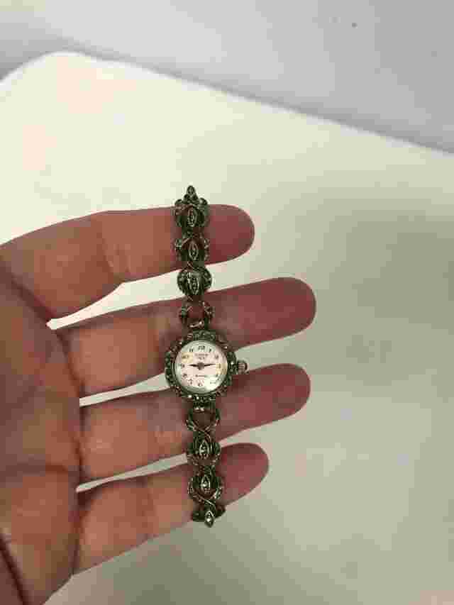VINTAGE JUDITH JACK STERLING SILVER with MARCASITE TWIST LINK WATCH ~ WORKS!
