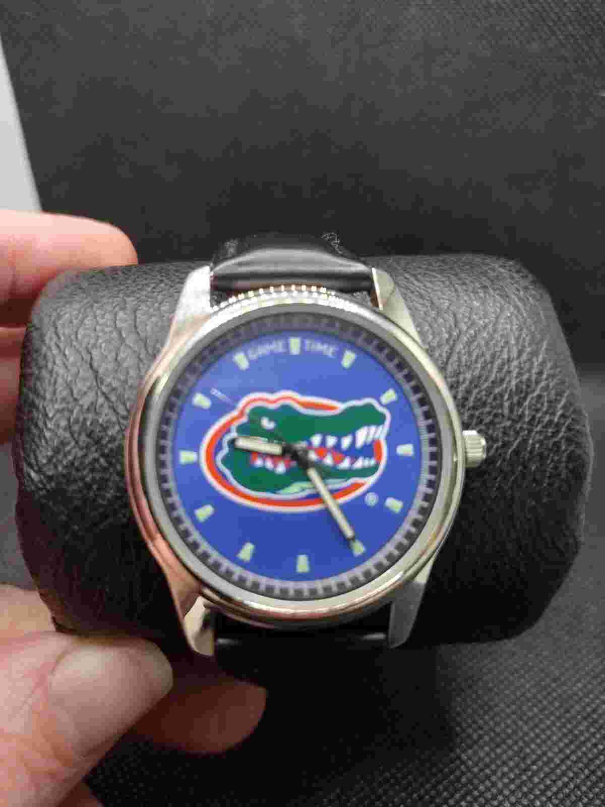 FLORIDA GATORS, Game Time Black Band Logo Dial, Unique! MEN'S WATCH 402