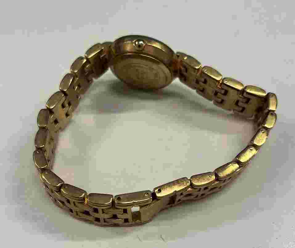 Acuet Ladies Watch Black Face & Gold Strap. New Battery