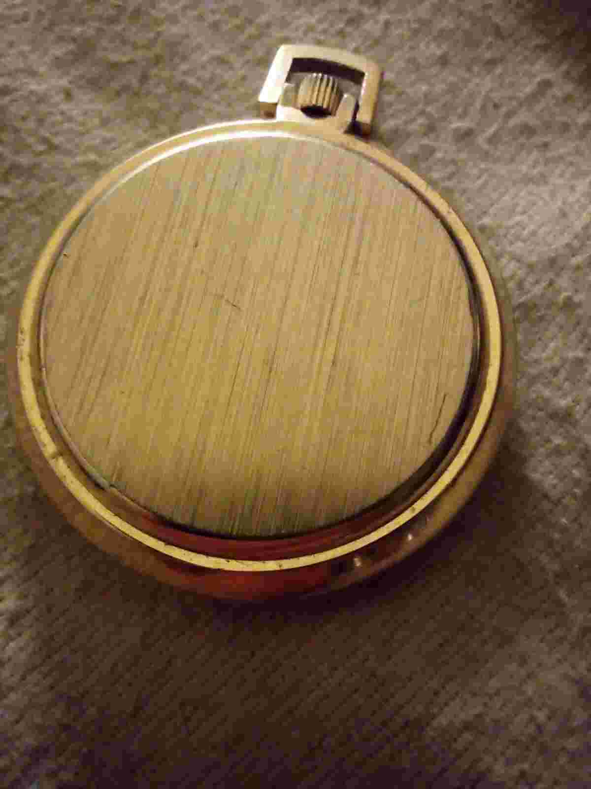Belle Suisse wind up Antimagnetic Slim Gold Styled Pocket Watch.In Excel.Cond.