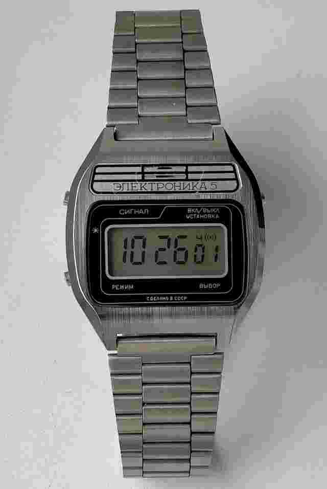 Elektronika 5 30364 208 Alarm Vintage Original Soviet Digital Watch 1980s